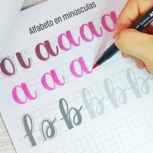 caligrafía con brush pen